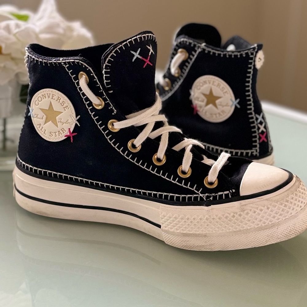 Converse  SNEAKERS, US 7 ( EUR 37,5), CM 24